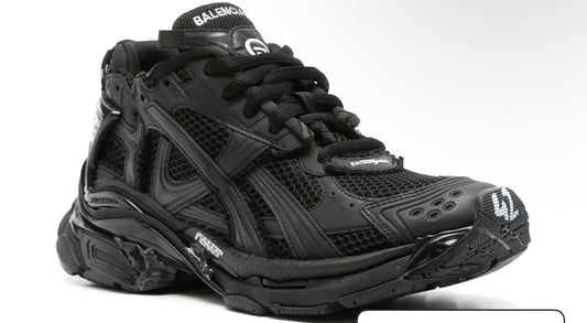 Balenci runners